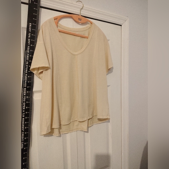 Women's Cream V-Neck Top Cropped Top - Picture 8 of 14